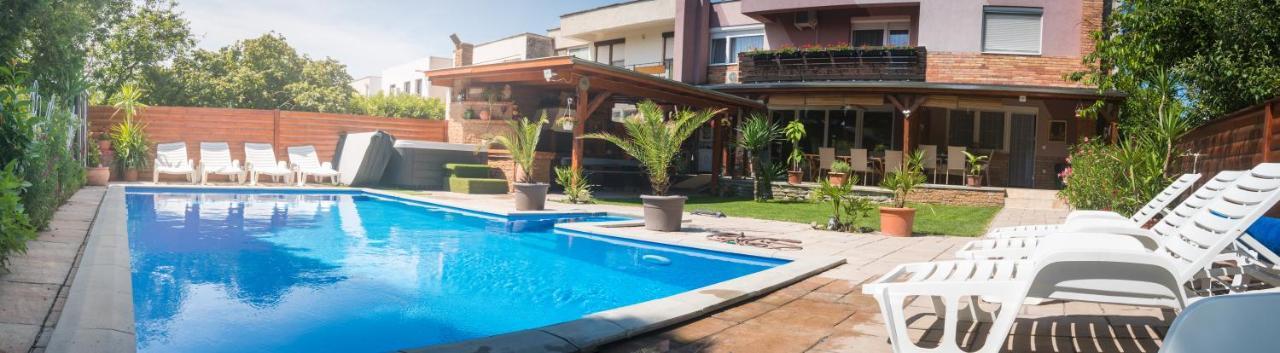Oazis Apartman Keszthely Ngoại thất bức ảnh